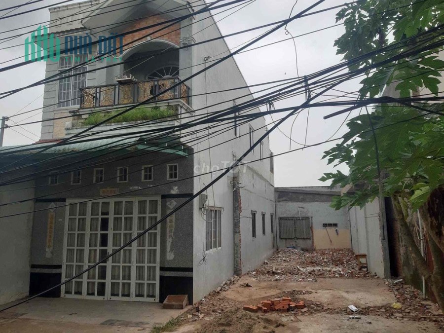 Chính Chủ Bán Nhà 1 Trệt 1 Lầu Giá Rẻ Nhất Khu Vực Vĩnh Trạch