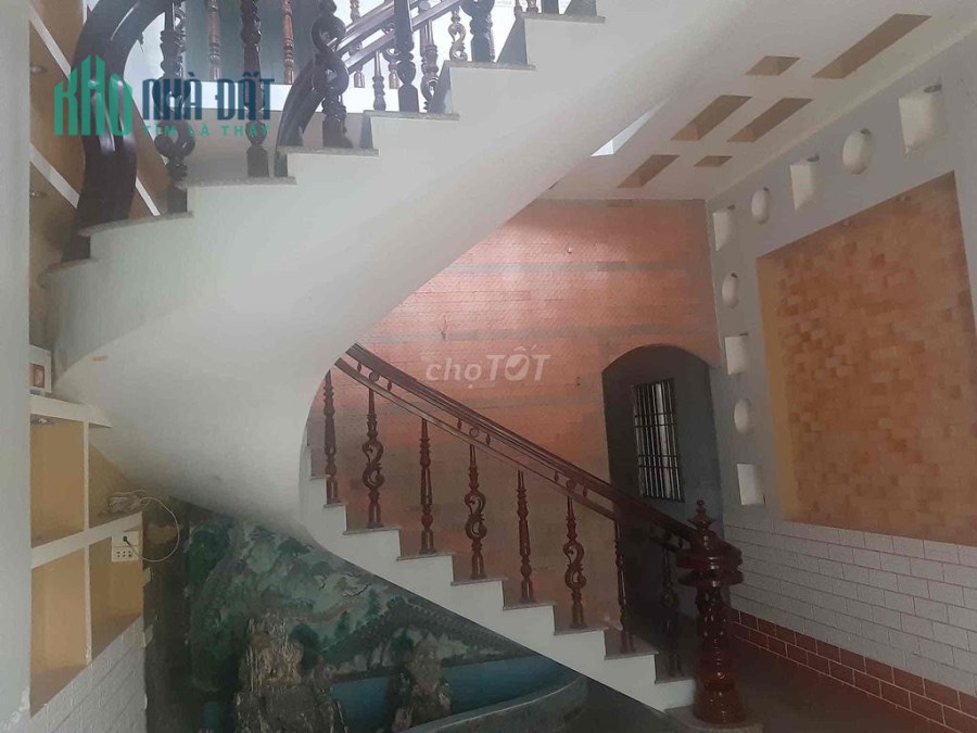 Chính Chủ Bán Nhà 1 Trệt 1 Lầu Giá Rẻ Nhất Khu Vực Vĩnh Trạch