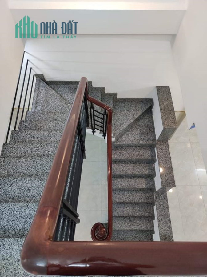 GIẢM GIÁ BÁN GẤP NHÀ 61M2- CHỈ 3.5 Tỷ Hậu Giang - Quận 6