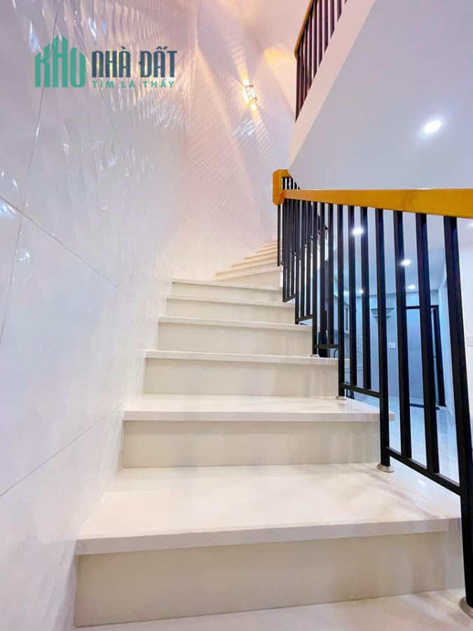 Cần bán nhà kiệt ô tô Nguyễn Tất Thành - Quận Thanh Khê - Đà Nẵng.