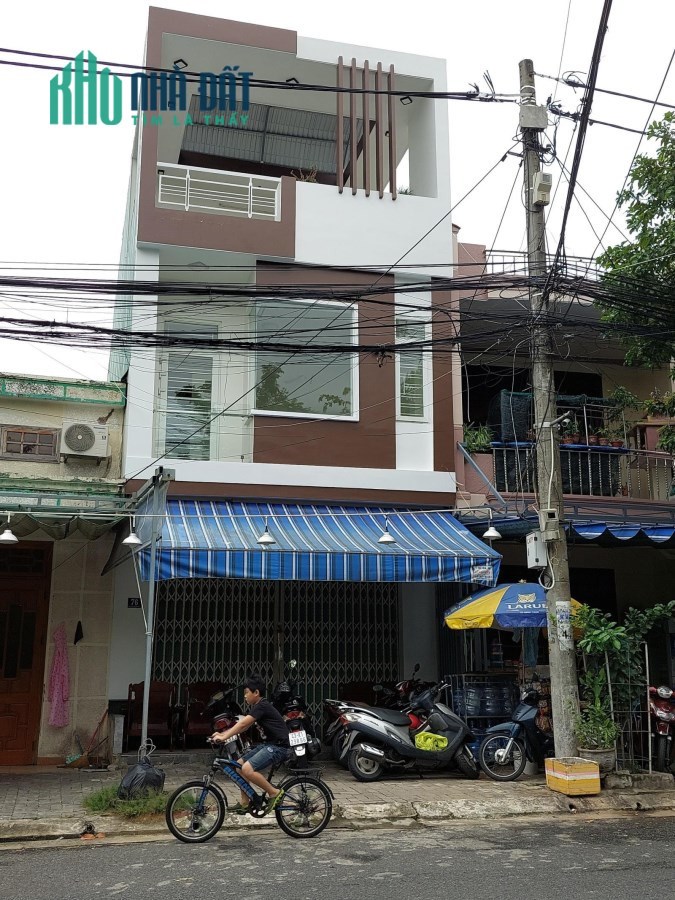 Chính Chủ Cho thuê nhà nguyên căn 270m2 Đường Nguyễn Phong Sắc, Quận Cẩm Lệ, Đà Nẵng