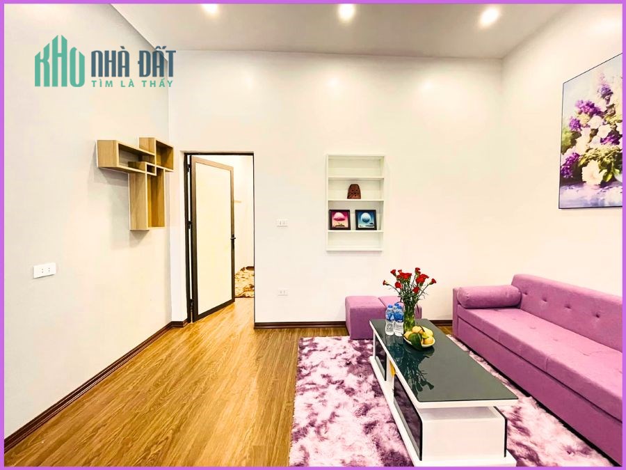 Bán nhà đẹp đón Tết phố Đội Cấn, 38m2, 4 tầng, 5pn, 3.95 tỷ, Full Nội thất (LP33)