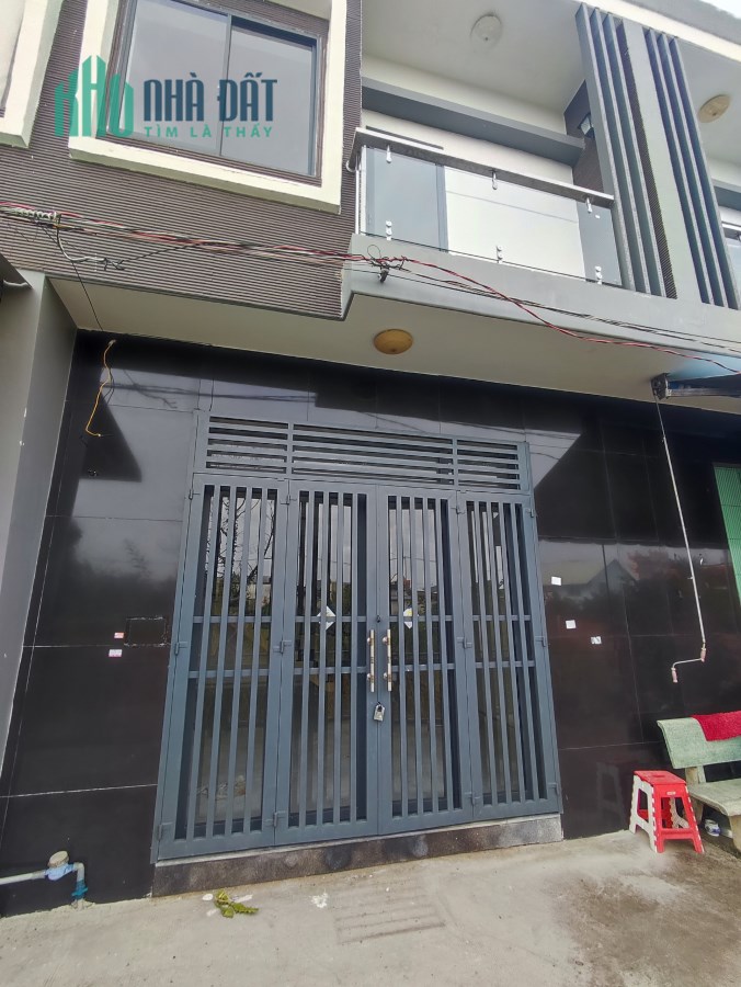 bán nhà đẹp ở liền sát dự án the sol city, 70m2 , chỉ hơn 1 tỷ - 0901370397