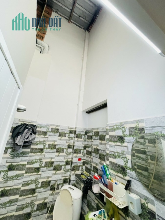 HXH 5m. Ngay Lý Thường Kiệt. DT đến 75m2. 2 tầng như Vila. Chỉ 13,x tỷ TL.