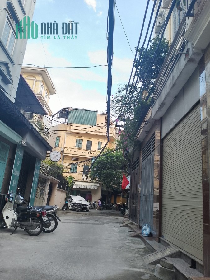 Bán nhà mới 6 TẦNG phố Đặng Văn Ngữ - Ô TÔ đỗ cửa - chỉ 5 TỶ 0976389206.