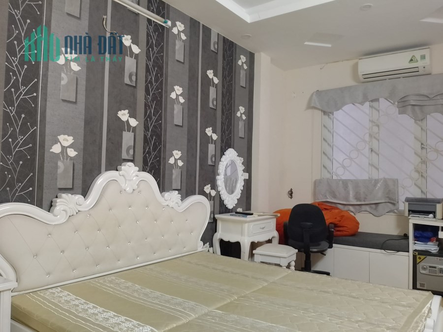 Bán nhà mới 6 TẦNG phố Đặng Văn Ngữ - Ô TÔ đỗ cửa - chỉ 5 TỶ 0976389206.