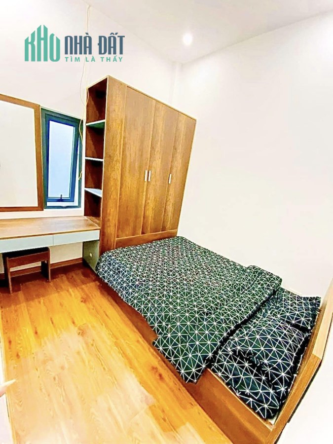 Nhà Lê Độ 40m2, mới đẹp, kiệt thẳng thông, ở ngay