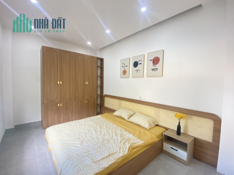Bán nhà 3 mặt tiên mới kín kon như hình chưa đến 3 tỷ