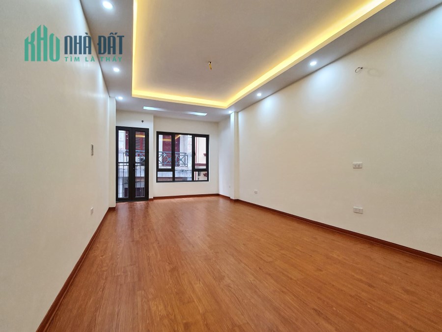 Nhà ngõ 178 Thái Hà 40M 6Tầng - Thang máy - Ô TÔ - KINH DOANH - GIÁ 12 TỶ 0976389206.