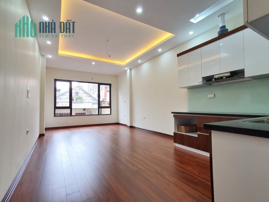 Nhà ngõ 178 Thái Hà 40M 6Tầng - Thang máy - Ô TÔ - KINH DOANH - GIÁ 12 TỶ 0976389206.