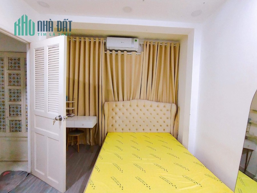 Bán nhà đường Phạm Văn Bạch Gò Vấp, 60m2, 3 phòng ngủ, 2WC, nhỉnh 3 tỷ