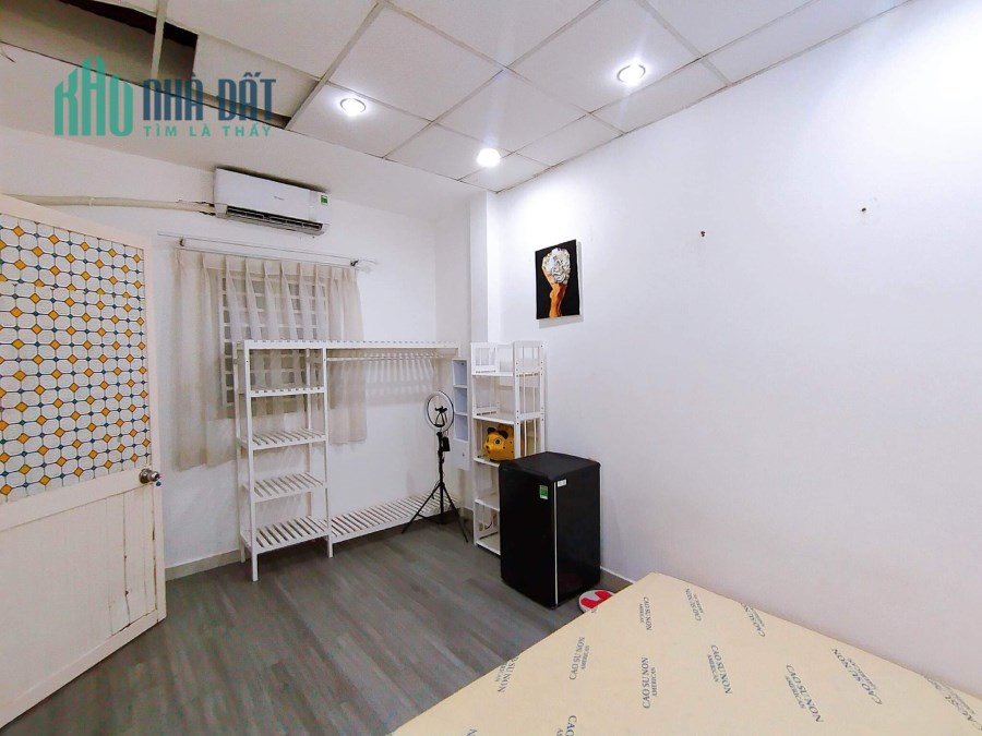 Bán nhà đường Phạm Văn Bạch Gò Vấp, 60m2, 3 phòng ngủ, 2WC, nhỉnh 3 tỷ