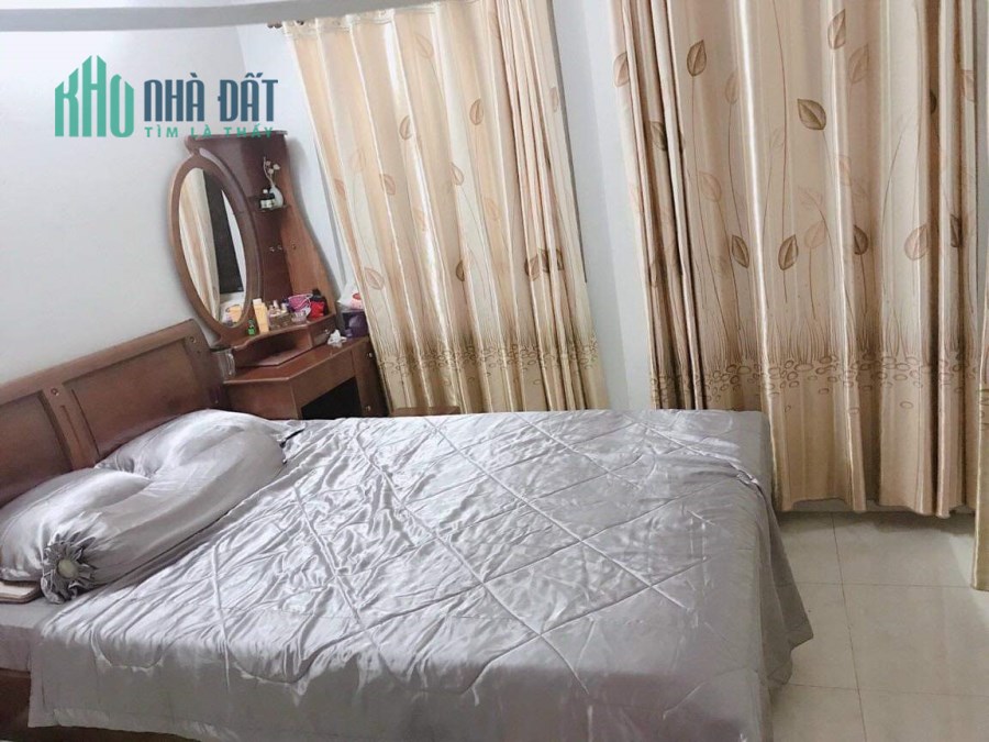 Bán  nhà hẻm Võ Văn Kiệt, Cầu Kho, Q1 - tặng luôn nội thất