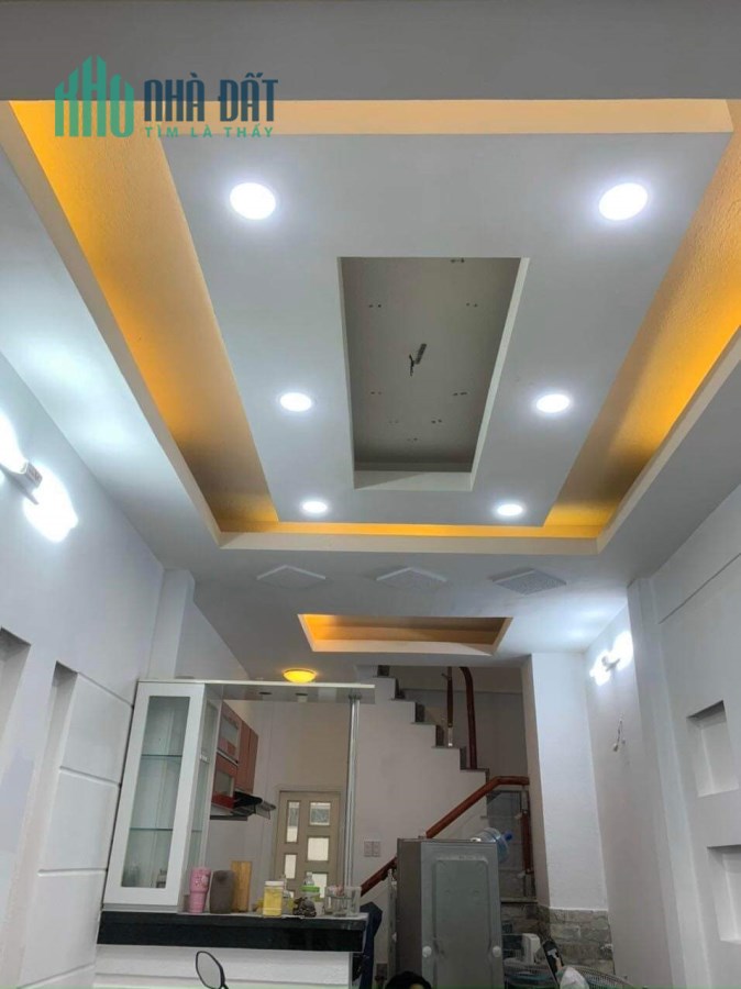 Bán  nhà hẻm Võ Văn Kiệt, Cầu Kho, Q1 - tặng luôn nội thất