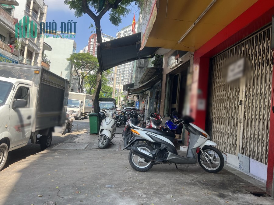 Nhà cho thuê Mặt tiền Phó Cơ Điều 5 tầng P6 Q11 giá 27tr/tháng