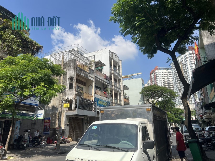 Nhà cho thuê Mặt tiền Phó Cơ Điều 5 tầng P6 Q11 giá 27tr/tháng