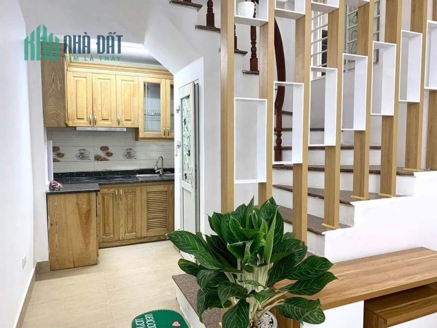 BÁN NHÀ ĐƯỜNG TRẦN PHÚ, HÀ ĐÔNG,Ô TÔ ĐỖ CỬA, DT 33M GIÁ 4.95 TỶ