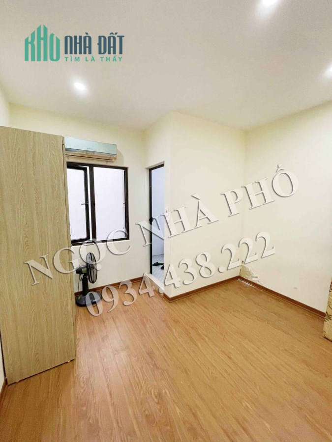 BÁN ĐẤT TẶNG NHÀ KHƯƠNG ĐÌNH, 43 X 2 TẦNG, CHỈ  3.85 TỶ ( tt chuẩn )