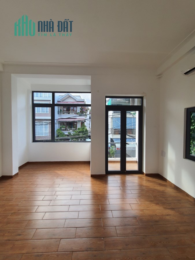 BÁN NHÀ 4 TẦNG TRUNG TÂM KHU BÀN CỜ Ở TP.NHA TRANG DTSD:184M² 8,5 TỶ