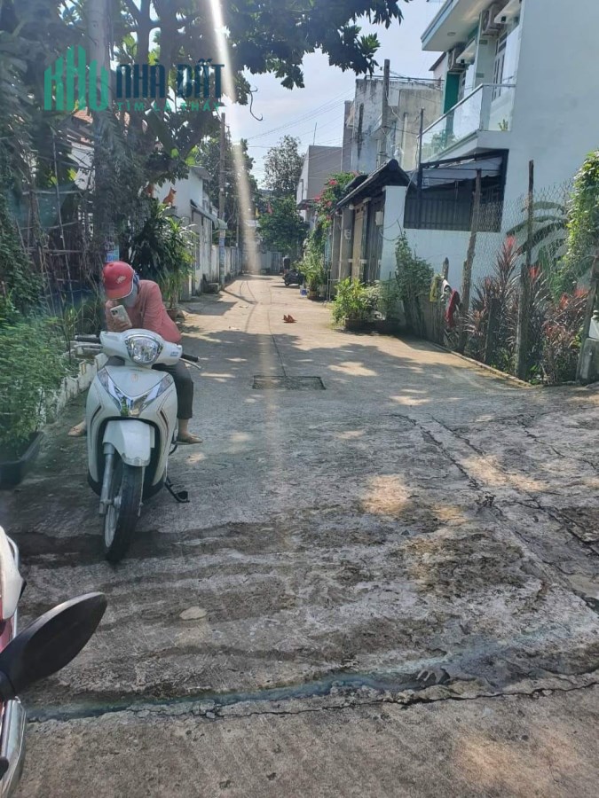 Đất Hóc Môn ,khu dân cư đông đúc . Quy hoach ONT ,tiện phân lô.