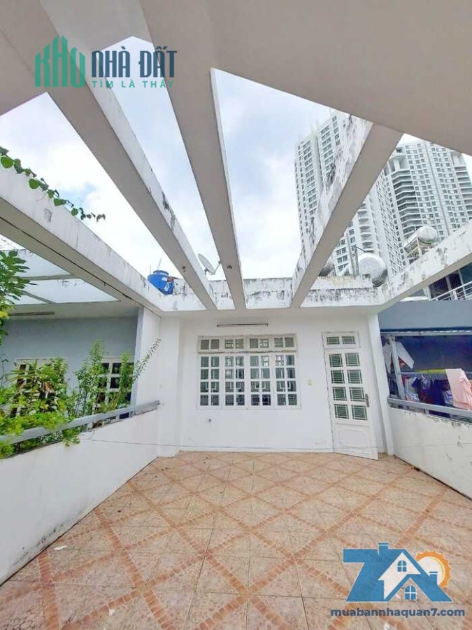 Sở hữu ngay căn nhà mặt tiền, hàng hiếm, Him Lam Quận 7, 90m2, 4 tầng, 5mx18m, 20 tỳ