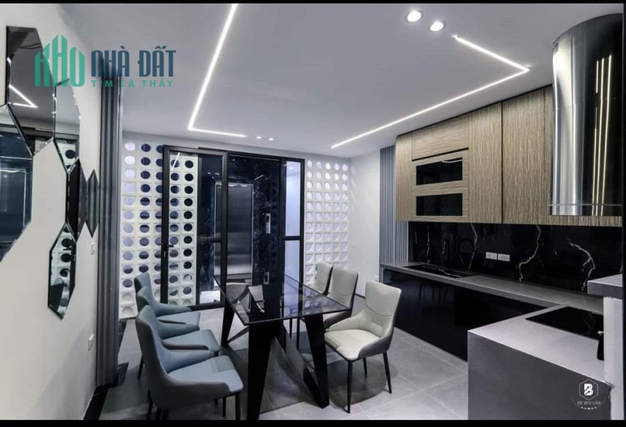 💥 Siêu rẻ - Mặt phố Hoàng Ngân, 43m2 7 Tầng thang máy, KD đỉnh, Chỉ 11.9 Tỷ 💥