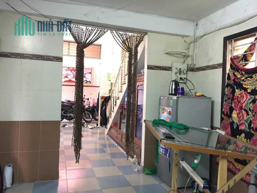 Hàng Hiếm Tiểu La  ÔTÔ DT 90M2 Ngang 5.7M giá chỉ nhỉnh 2tỷ LH 09358008739