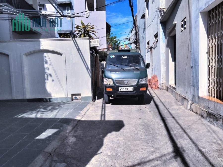 Hàng Hiếm Tiểu La  ÔTÔ DT 90M2 Ngang 5.7M giá chỉ nhỉnh 2tỷ LH 09358008739