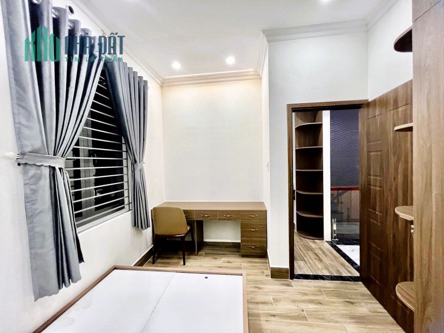 Bán nhà 1T2LST 4PN 4,8x11 gần bệnh viện ĐA KHOA TĐ