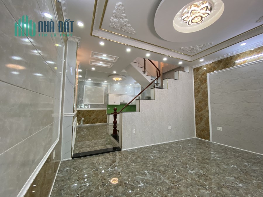 Bán nhà đẹp Ngụy Như Kon Tum, sổ phân lô 58m2*5T chỉ 6 tỷ
