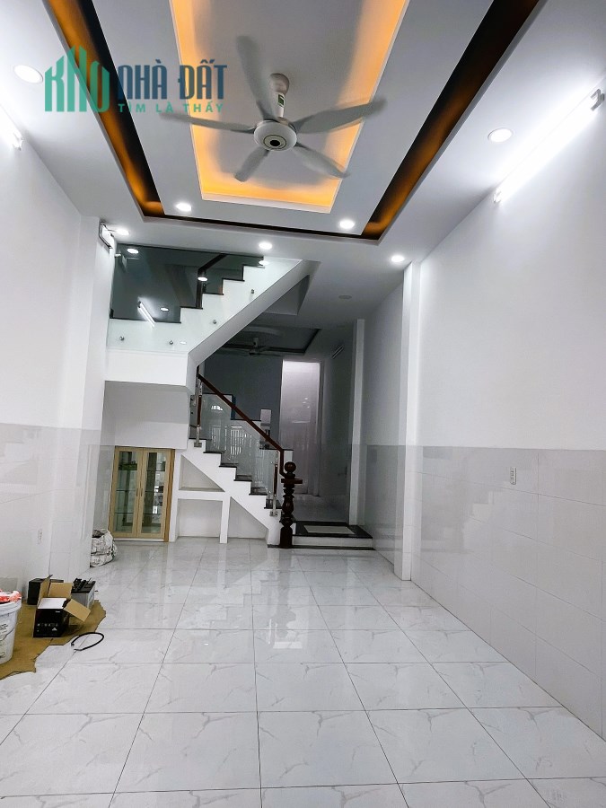 Bán nhà 1T2LST 215M2 ĐƯỜNG 8M CÓ VỈA HÈ LÊ VĂN CHÍ Linh Trung