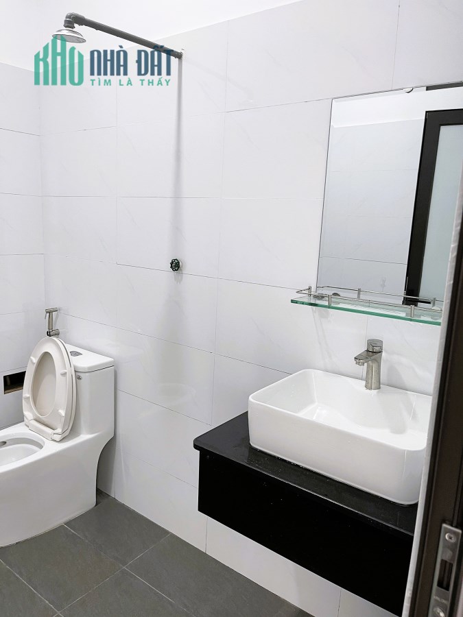 Bán nhà 1T2LST 215M2 ĐƯỜNG 8M CÓ VỈA HÈ LÊ VĂN CHÍ Linh Trung