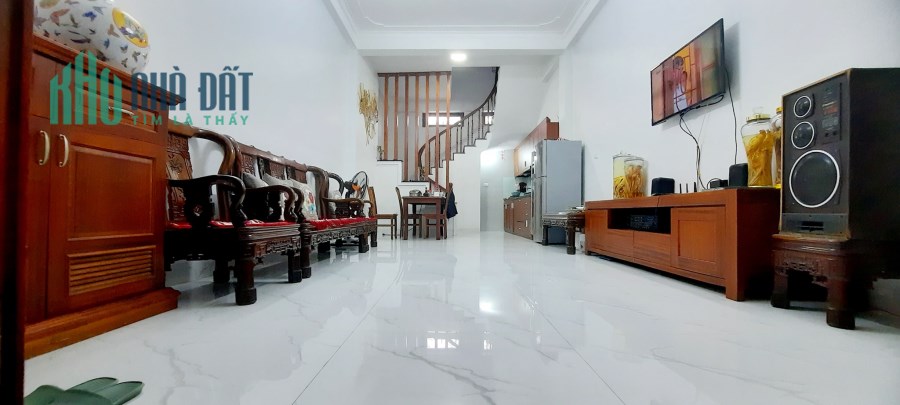 Bán nhà Giải Phóng, Hoàng mai 58Mx5 Tầng giá 5,59 Tỷ