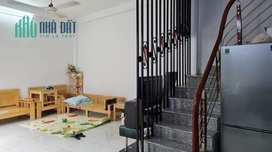 LÔ GÓC HAI MẶT TIỀN - Ô TÔ CÁCH NHÀ 30M - NGŨ HIỆP - 82M - MT 3.5M - 2.5 TỶ