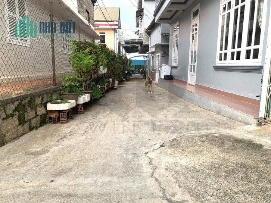 Cần tiền bán gấp đất XD sổ riêng giá chỉ 4.5 tỷ đường Ngô Quyền, Đà Lạt
