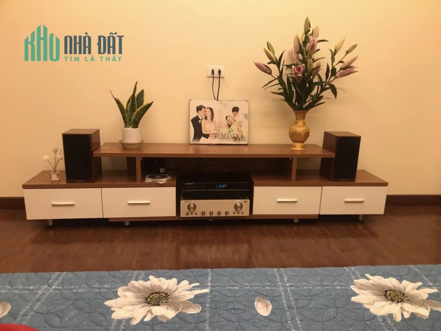 Bán nhà siêu đẹp Hoàng Hoa Thám, Ba Đình, LÔ GÓC, 3 thoáng,  64m, 4 T, MT 5m,   giá 6 tỷ 500 triệu.