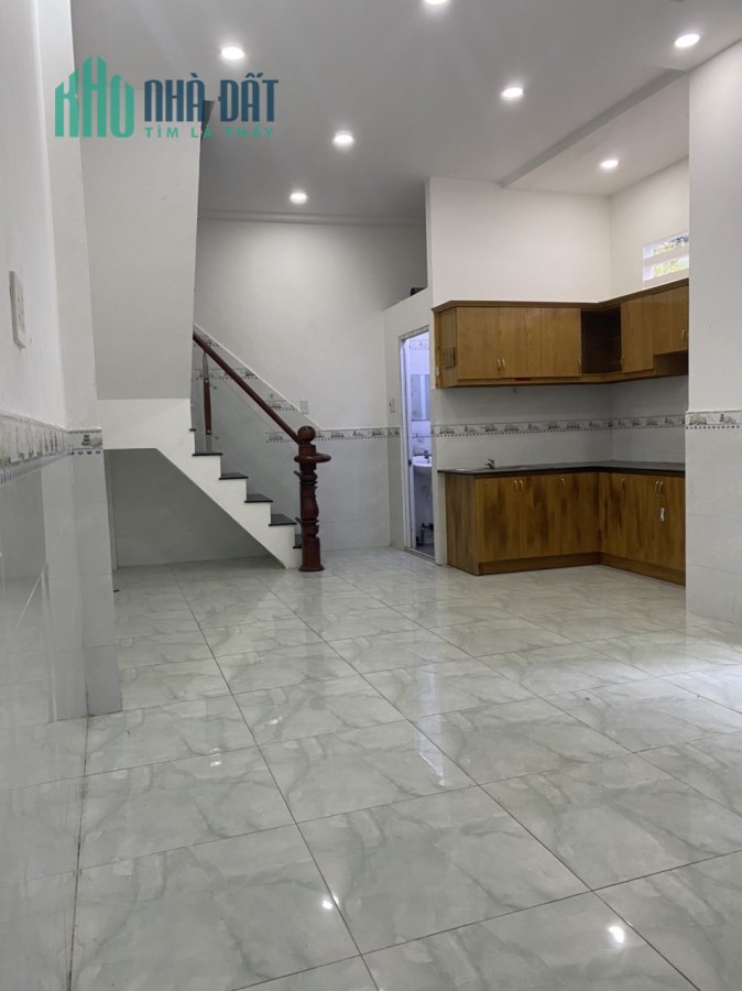 Căn góc 2 mặt HXH. Cạnh Hà Đô. Q10. 2 tầng vuống vức. Chỉ 5,x tỷ.