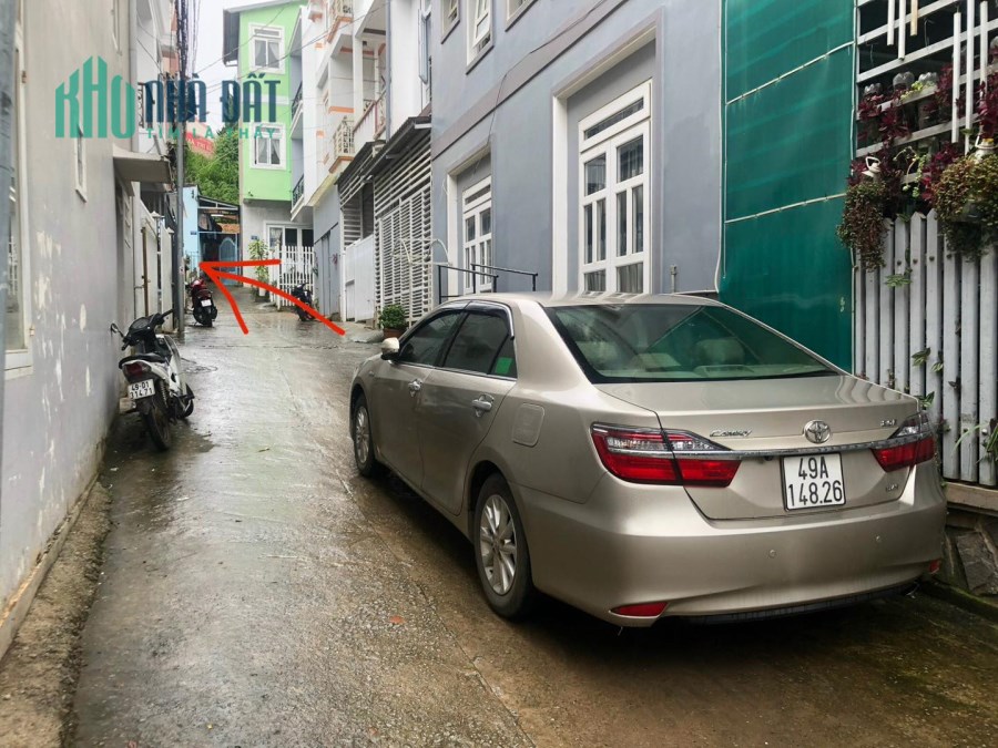 Bán đất hẻm Nguyễn Công Trứ Đà Lạt 120m2 cách ngã 5 đại học 300m