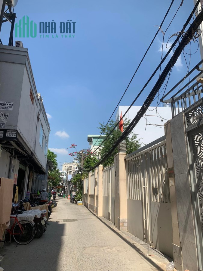 BÁN NHÀ NGUYỄN THỊ THẬP - QUẬN 7- NHÀ MỚI 3 TẦNG XE HƠI ĐẬU NGAY CỬA – CHỈ 7TY