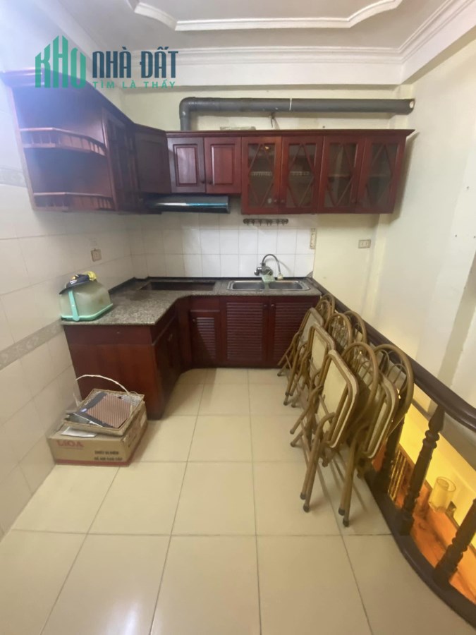 Bán nhà phố Bạch Mai, 6 tầng*3 ngủ, chỉ 2.1 tỷ