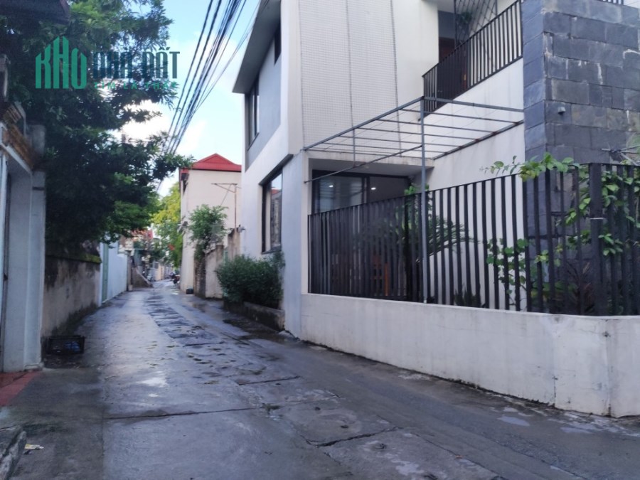 Bán nhà thôn Gia Lộc xã Việt Hùng -Đông Anh diện tích 110m2 3 tầng mặt tiền9,7m giá rẻ 3,4 tỷ