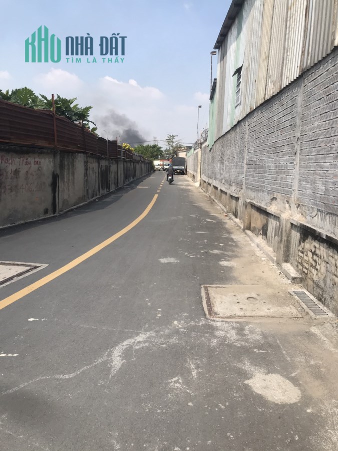 Gấp bán lô đất mặt tiền, An Phú Đông, Quận 12, 200M2, chỉ 34tr/M2.