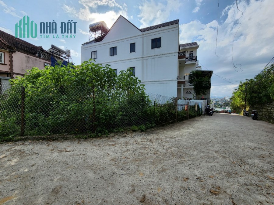 Cần bán gấp đất XD thích hợp xây Khách sạn đường Mai Hắc Đế, Đà Lạt giá 8.5 tỷ