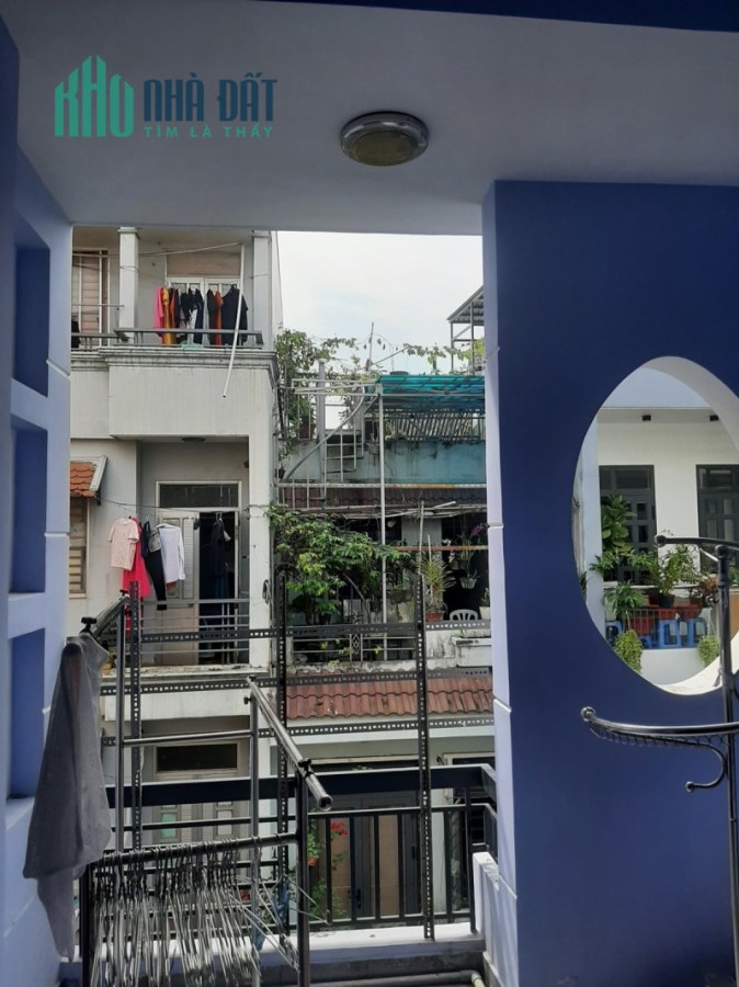 Bán nhà HXH Tân Sơn Nhì, TP 51m2 4PN 4WC ban công ST nhà thoáng mát, vị trí VIP giá chỉ 5 tỷ xx