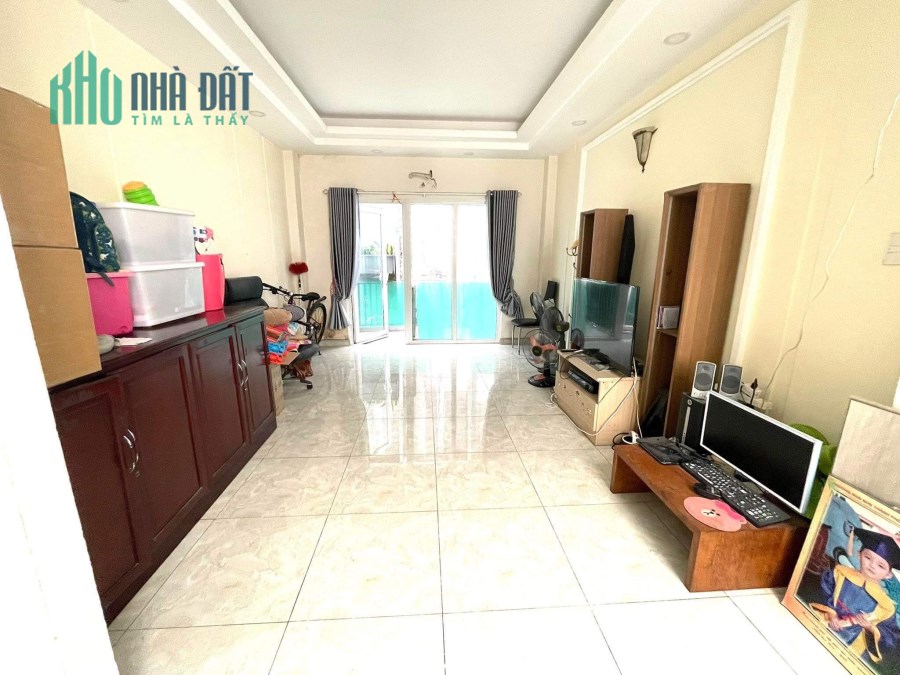 Bán nhà Lê Văn Thọ Gò Vấp, 68m2, 3PN, 2WC, BTCT 3 tỷ nhỉnh