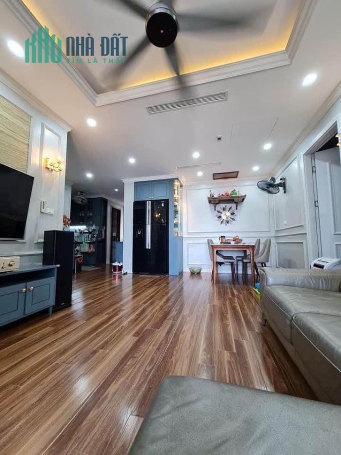 Bán nhà Linh Lang, Đào Tấn, Ba Đình, 39m, 5 tầng, MT 4m, giá 5 tỷ 7, nhà đẹp ở luôn.