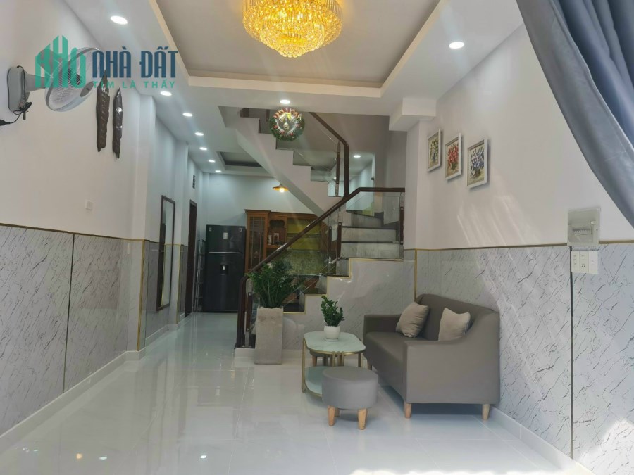 PHÚ NHUẬN, BÁN NHÀ 20M RA LÊ VĂN SỸ, 4 TẦNG FULL NỘI THẤT, CHỈ 7.2 TỶ