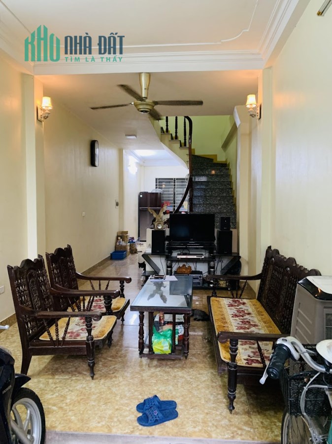 NHÀ ĐẸP Ở LUÔN! Bán nhà Triều Khúc, Thanh Xuân, SÁT PHỐ, nội thất VIP, 48m2*5T giá 4.7tỷ.