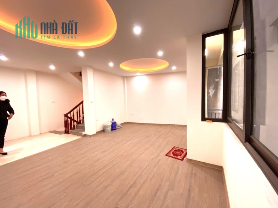 Bán nhà lô góc phố Láng Hạ, 2 mặt thoáng, Ôtô cách 10m, 42m2x5T, giá 4.89 tỷ 0969693855.