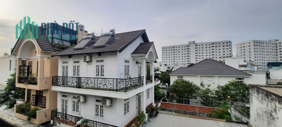 Bán NHÀ TRƯỜNG THỌ,  HẺM NHỰA 5M , 3TẦNG MỚI KENG, 4m x 19m CHỈ 6,65 TỶ TL, THỦ ĐỨC.